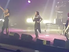 Mature ebony Mesdames talons bottes en vogue cale sur webcam live