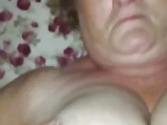 BBC tittyfucking pt3 mature gros seins avec éjaculation